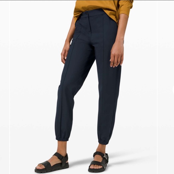 NWT Lululemon Warpstreme High-Rise 7/8 Jogger - Picture 2 of 8